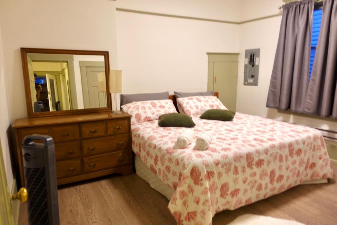 Private Room In A Shared House Vancouver Extérieur photo
