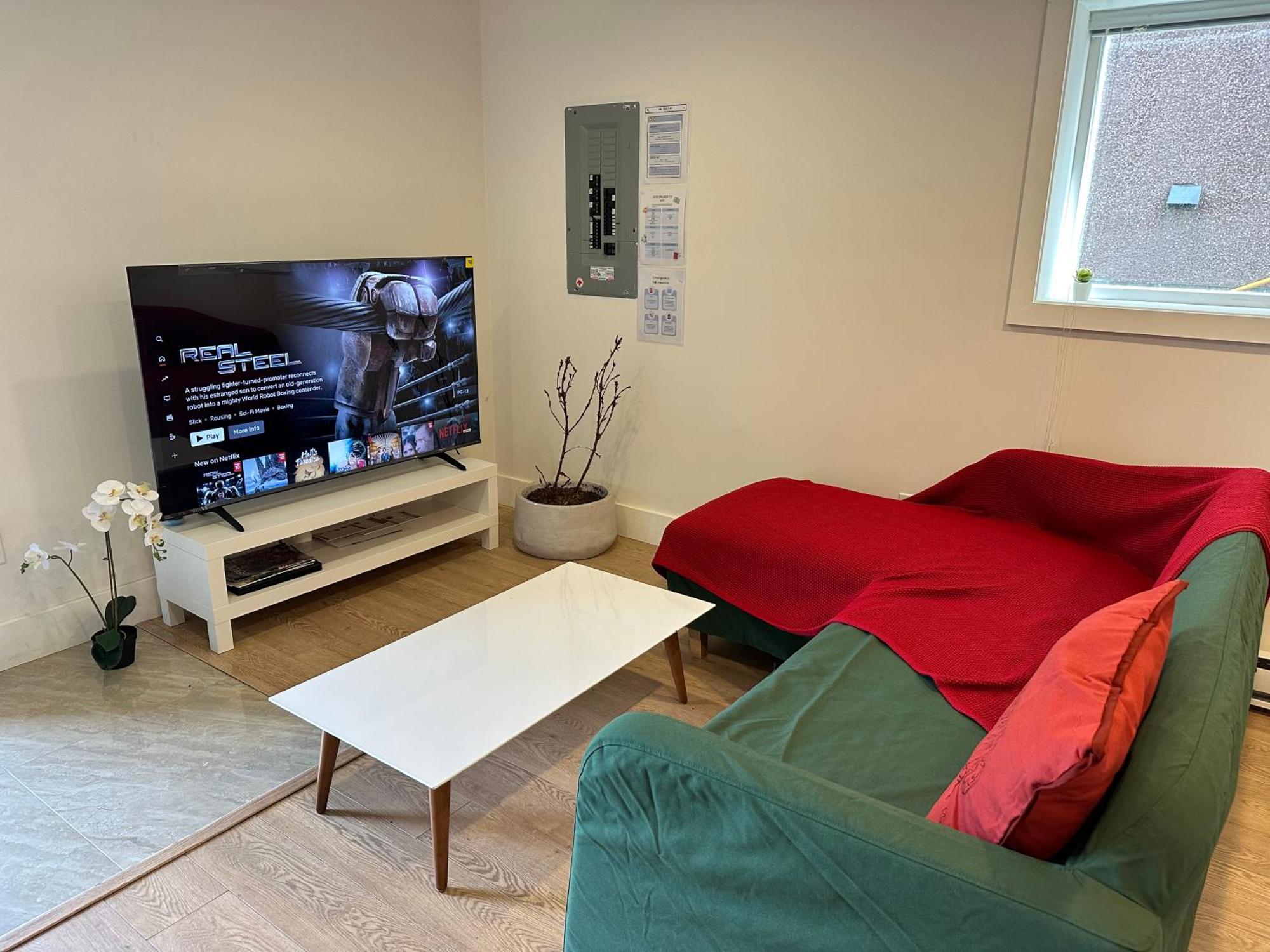 Private Room In A Shared House Vancouver Extérieur photo